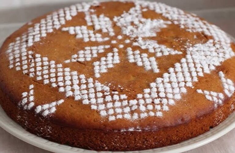 The Agios Fanourios Cake