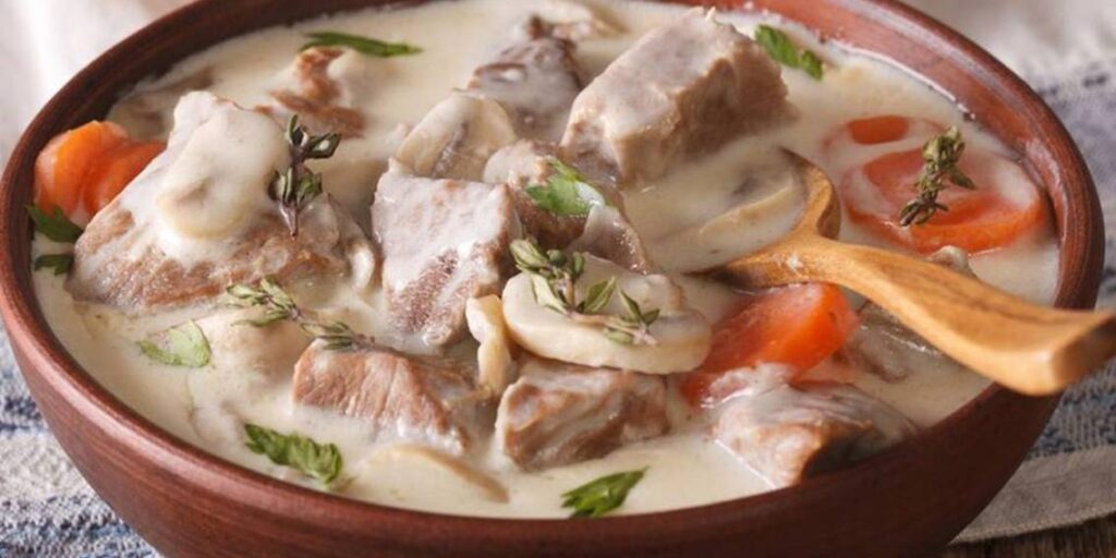 Blanquette de Veau Dish