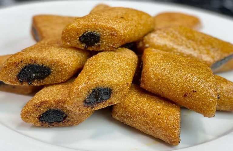 Algerian Delicious Makroud