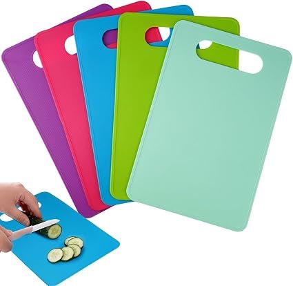 5 Set Plastic Chopping Boards, 29 x 19 cm Plastic Cutting Board with Hole | BPA Free Colored Chopping Boards for Kitchens, Dishwasher-Safe Separate Cutting...